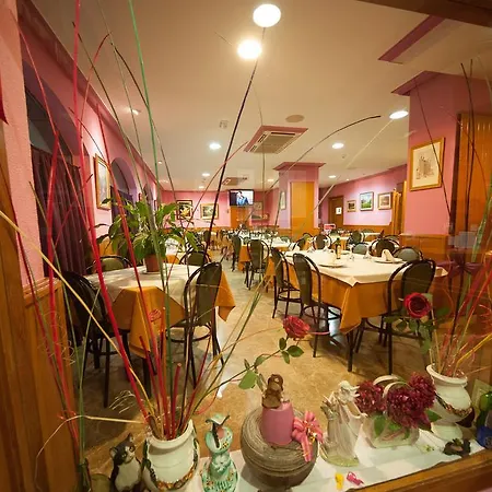 Hotel Ramiro I 2*